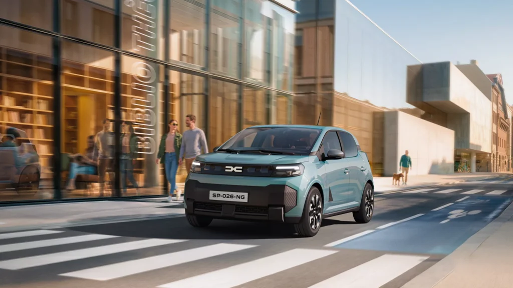 Pristatyta visiškai nauja „Dacia“ elektromobilio karta – kaina prasidės nuo 17 900 eurų