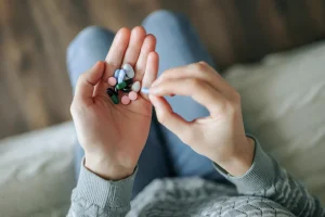 Lietuvių mokslininkų proveržis: ar antibiotikas veikia, sužinosime vos per kelias valandas?