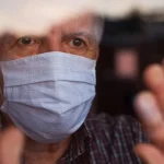 Mokslininkai aptiko, kas gali sukelti „smegenų rūką“ po ilgojo COVID