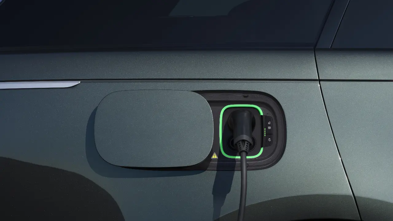 Pirmasis elektrinis Range Rover Electric