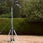 Savadarbe katapulta viršijo garso greitį: sviedinys pasiekė 1 249 km/val. (video)