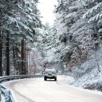 Oro pavojus užklupo automobilyje: ką daryti mieste ir užmiestyje