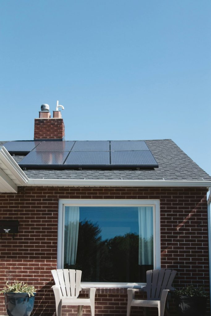Kiek kWh energijos kaupiklio reikia namui? Paprastas skaičiavimas pagal elektros vartojimą