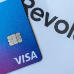 Po didžiulio sutrikimo – „Revolut“ kreipimasis į klientus: įspėja apie vėluojančius mokėjimus ir pinigų grąžinimus