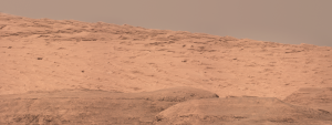 „Curiosity“ Marse užfiksavo neįprastą aušrą – artėja prie 16 km ilgio paslaptingų uolų sluoksnio