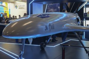 Ukraina šiemet patvirtino 650 naujų bepiločių sistemų – 231 iš jų valdoma optiniu kabeliu