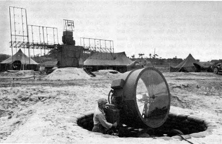 JAV kariuomenė 1942 metais apšaudė Los Andželo dangų: priešų taip ir nerado