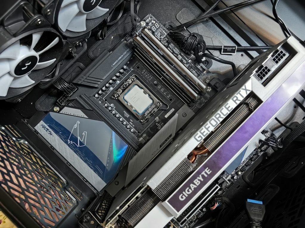Ištrynėte failą iš SSD? Kodėl jį susigrąžinti gali būti daug sunkiau nei iš paprasto kietojo disko