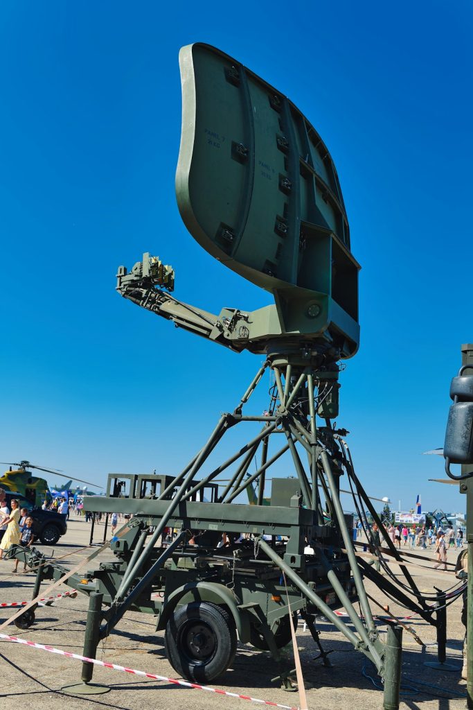 Nyderlandų bendrovė sujungia radarus ir dronus į vieną sistemą: technologija jau naudojama Ukrainoje