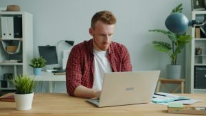 „Microsoft“ pristatė „Surface Laptop Ultra“ su „Nvidia RTX Spark“ – dideli DI modeliai veiks tiesiai kompiuteryje